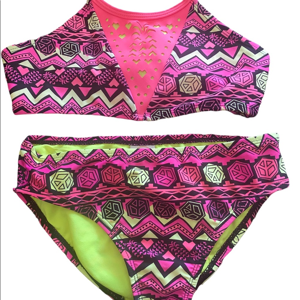 Girls 7-8 two piece bathing suit colorful full of life